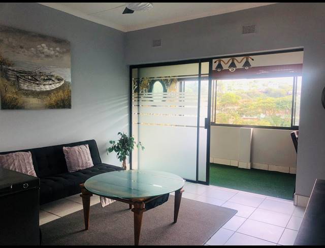 2 BEDROOM APARTMENT FOR SALE IN MARGATE BEACH